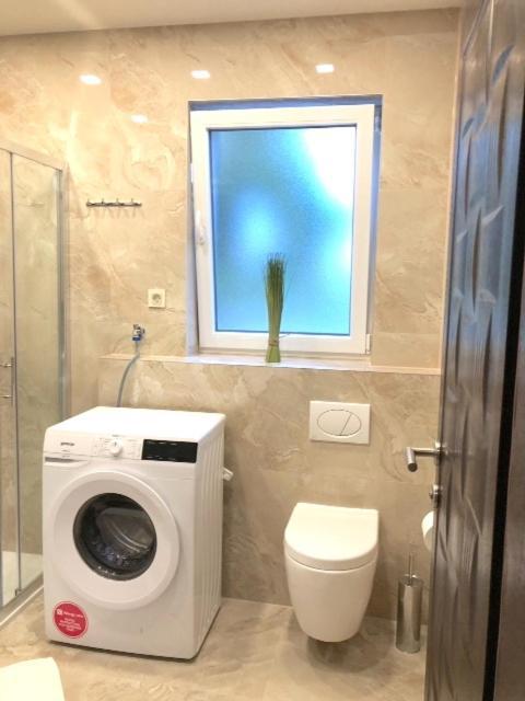 Apartman Bella Макарска Экстерьер фото